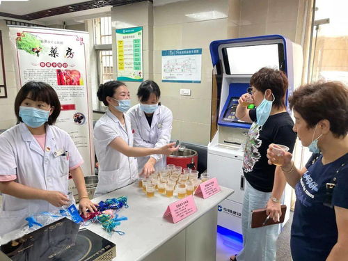 承神農文化,傳本草精華 市中心醫院中藥房開展迎端午獻愛心活動